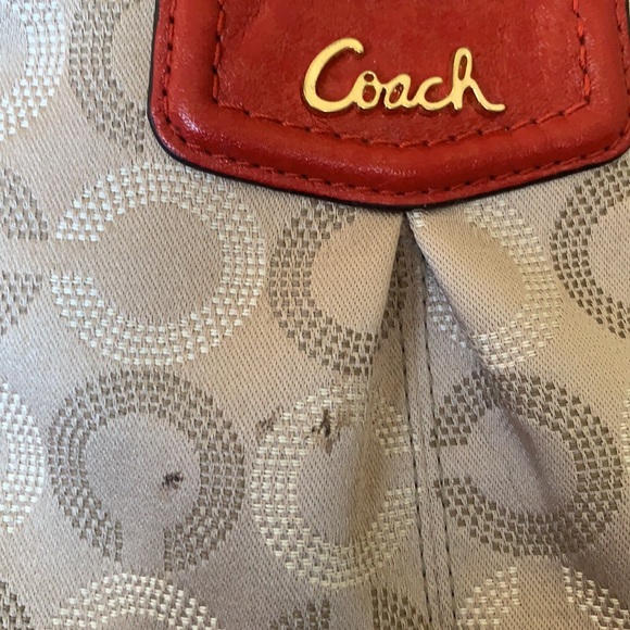 Coach crossbody - Picture 3 of 4